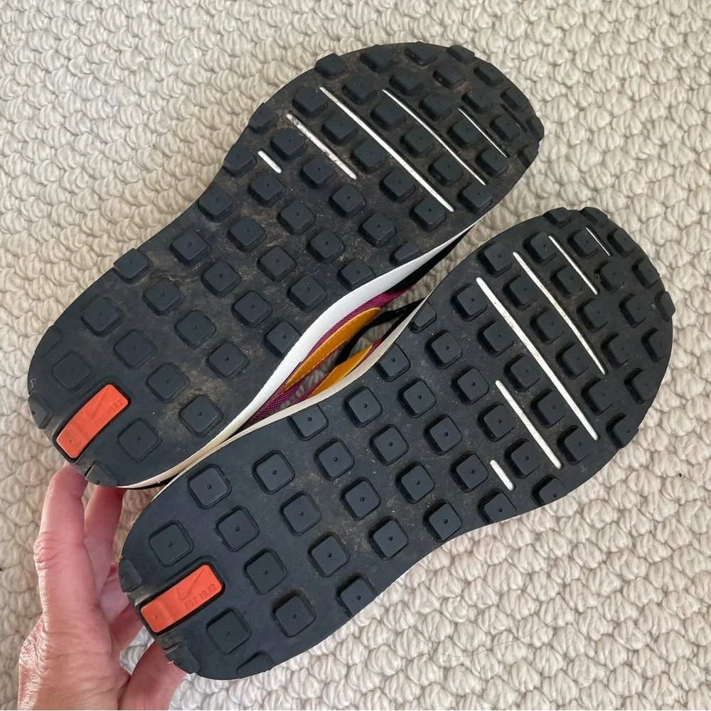 Nike Waffle One running shoes - Picture 10 of 13